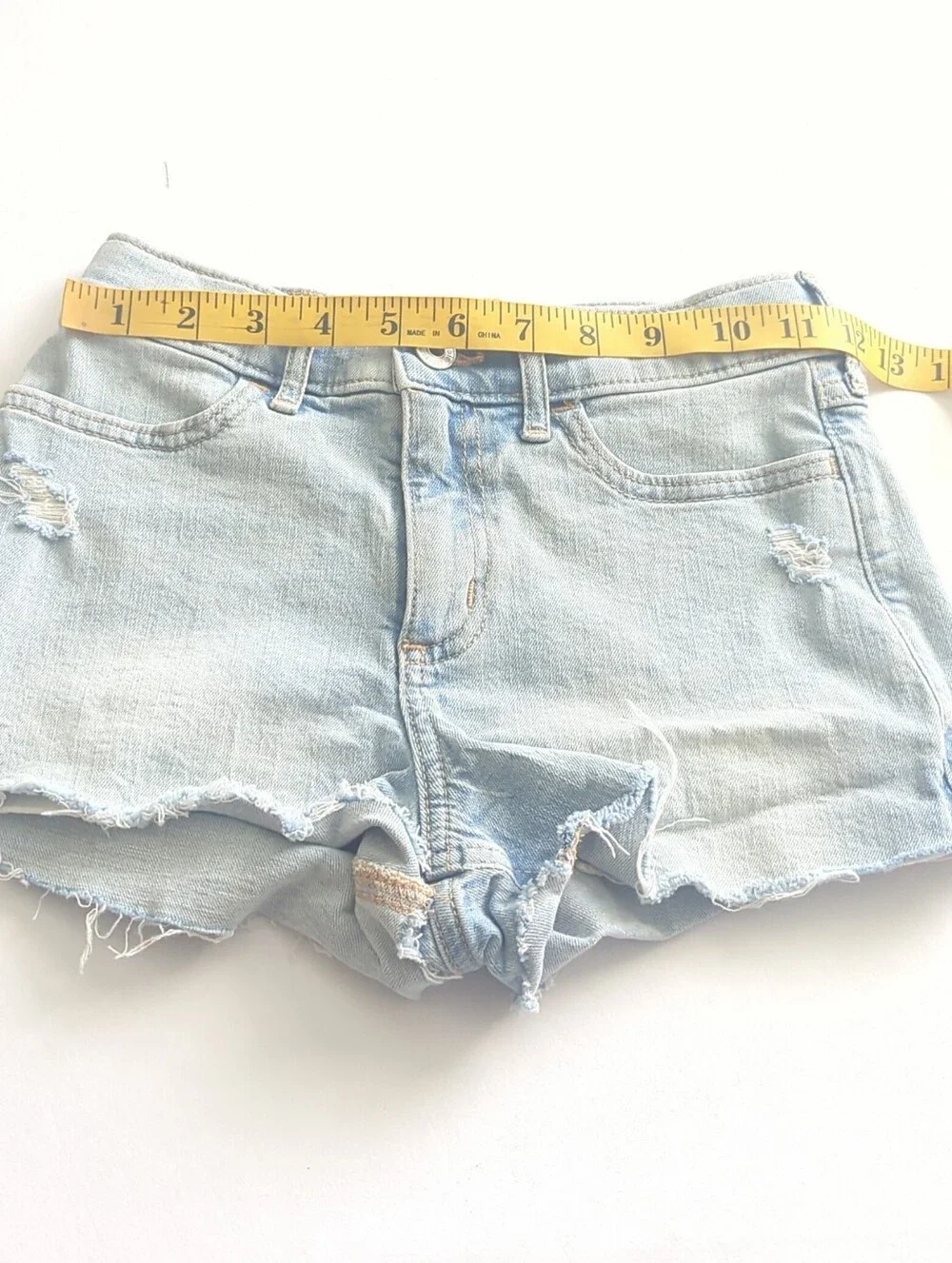 Abercrombie Kids Girl' High-Rise Relax Short Light Wash Distressed Size 9/10